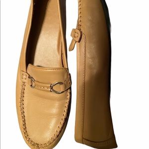 Maxie Loafers
